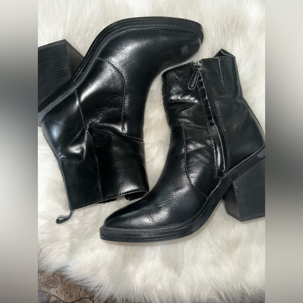 Steve madden Lina chunky heel booties